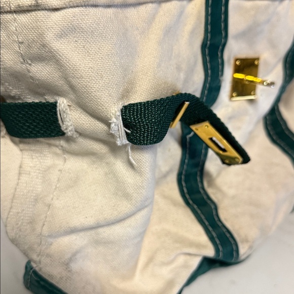 THE BOAT-YARD | a boat & tote story in VINTAGE FOREST GREEN - Picture 11 of 16